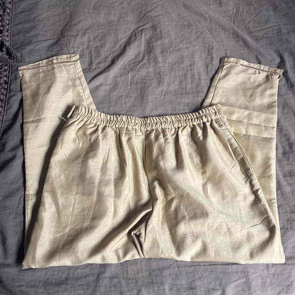 Indian festive wear women’s pants - Picture 3 of 6